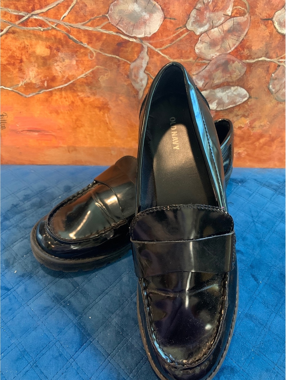 Old Navy Women's Black Patent Leather Loafers Size 10